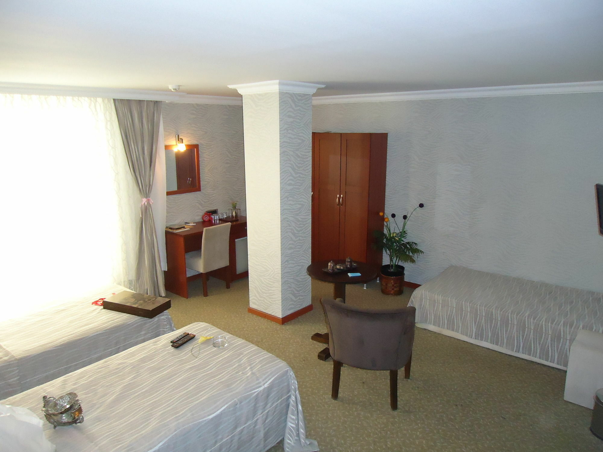 Grand Merin Airport Hotel Istanbul Exteriör bild