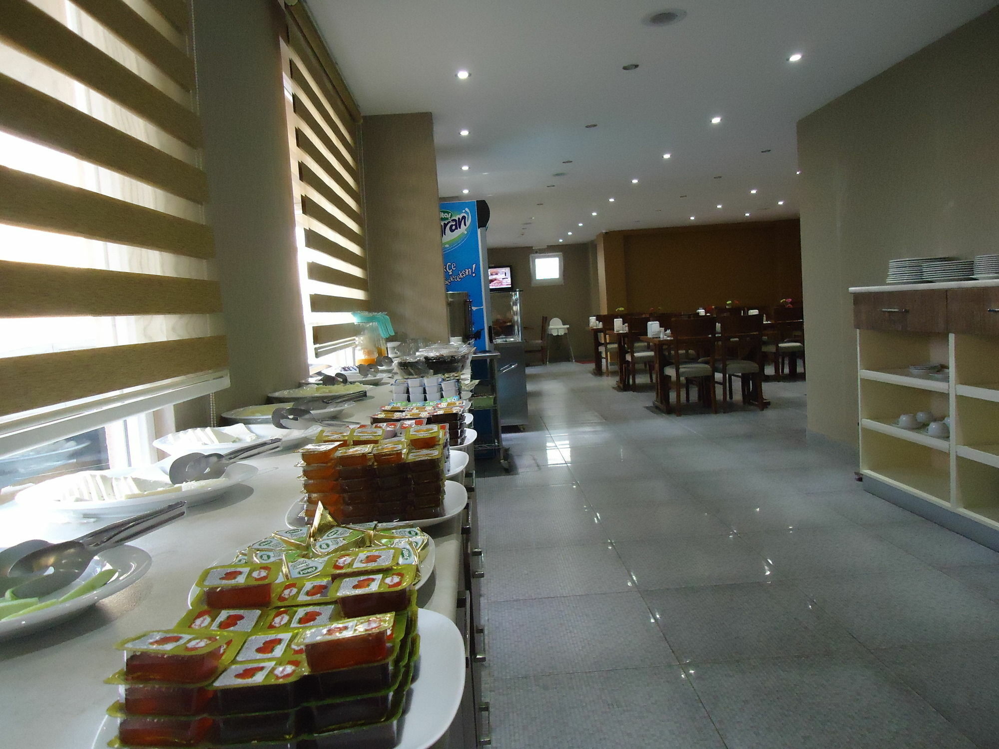 Grand Merin Airport Hotel Istanbul Exteriör bild